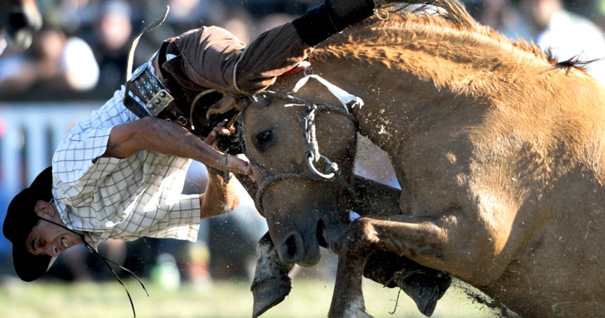 Gaucho competes Holy Week rodeo in Uruguay