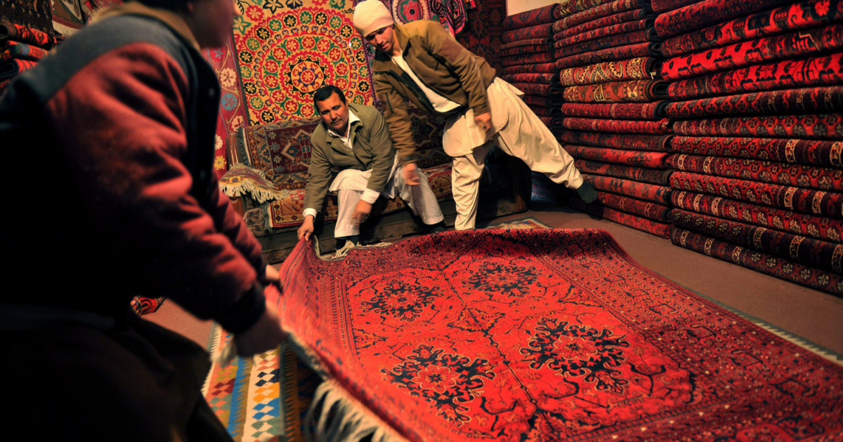 Pority Of Machine Made Carpets Creates A Snag In Afghan Carpet Business