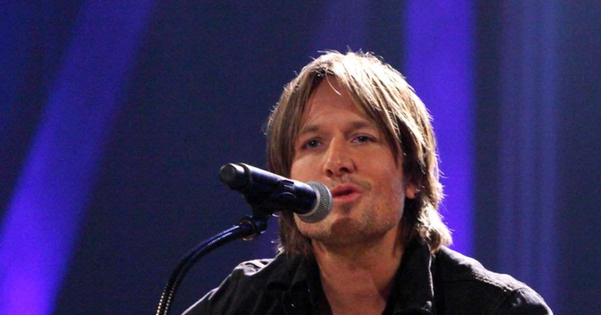 Keith Urban inducted into the Grand Ole Opry