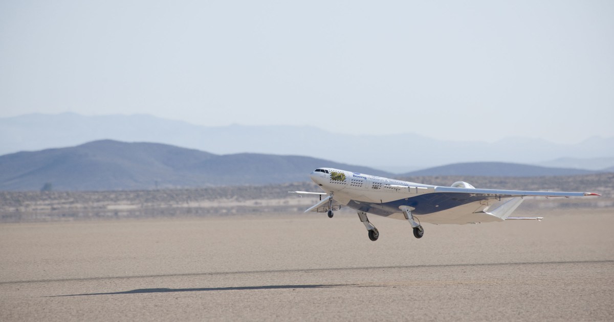 Fuelefficient NASA Xplane 'quietly' takes to the air