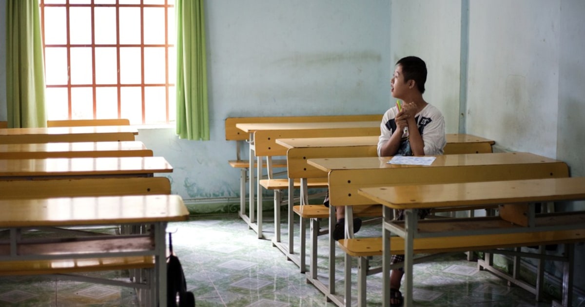 Some Vietnamese children still live with Agent Orange problem