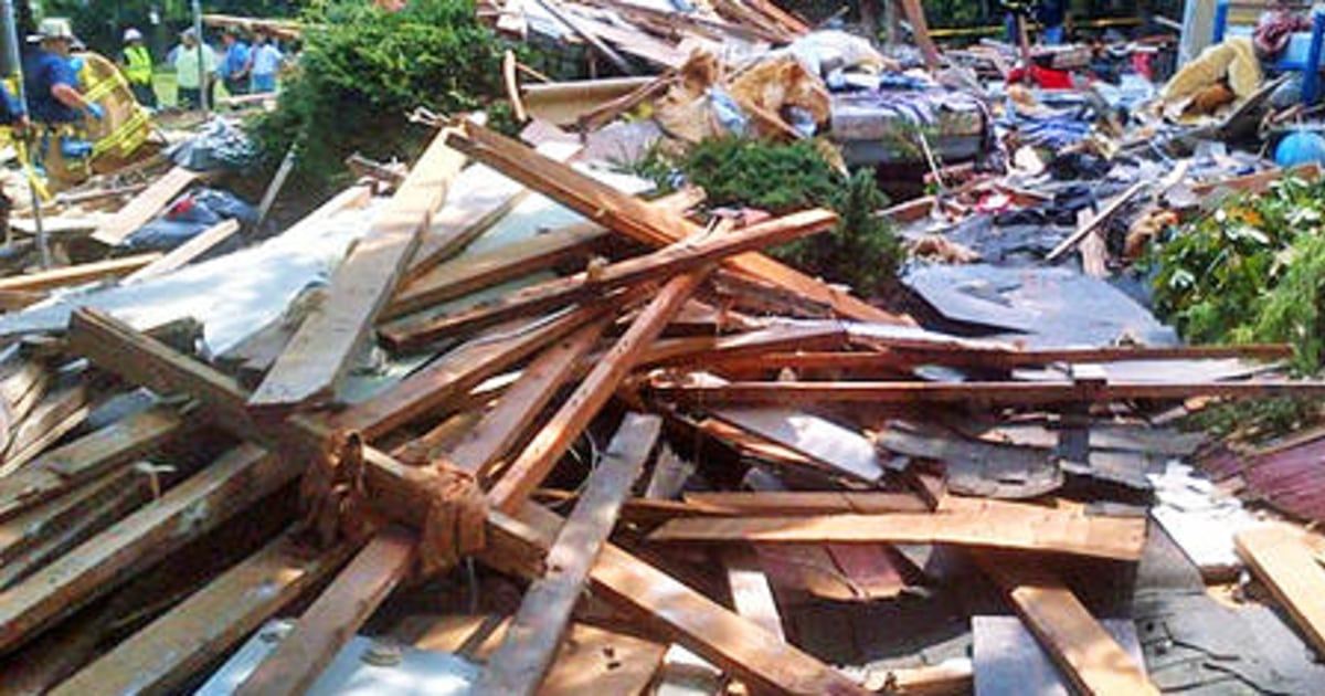 New York house explosion kills toddler, injures 17