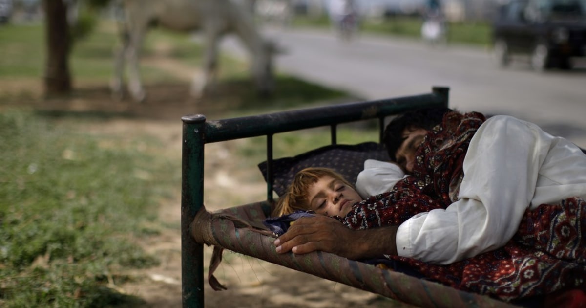 Relief from the heat in Pakistan