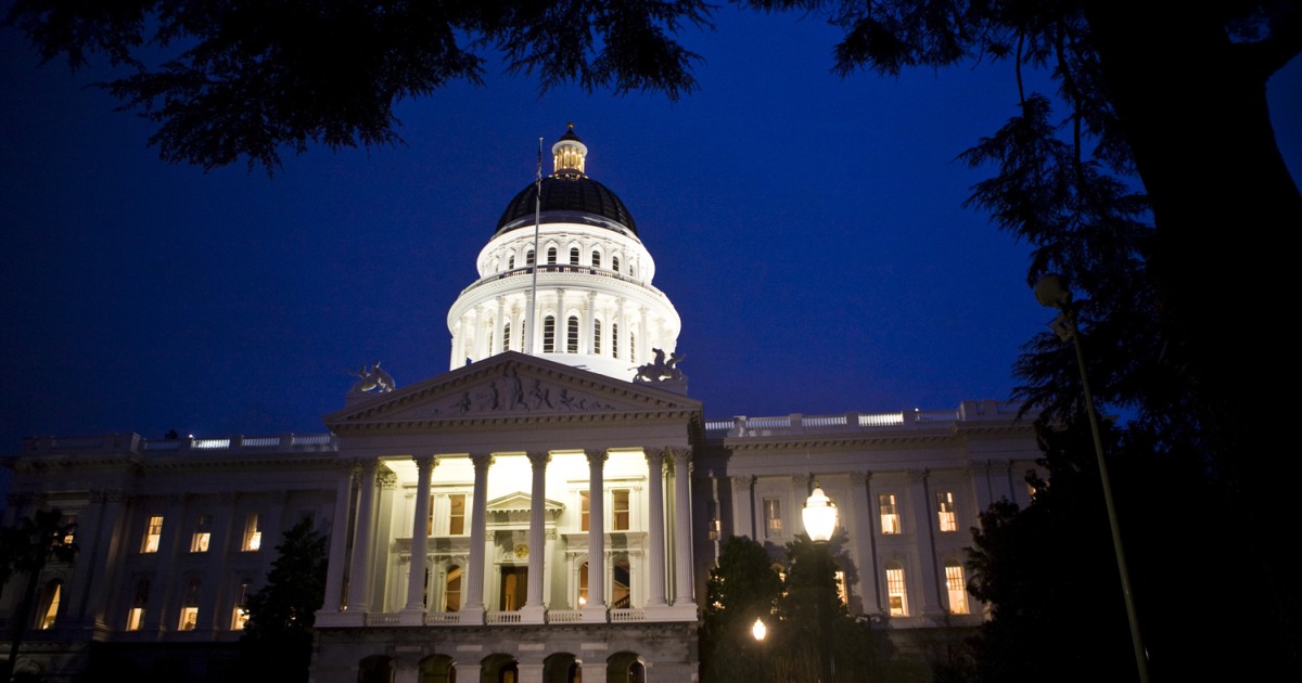 California, Florida among states cutting the most government jobs