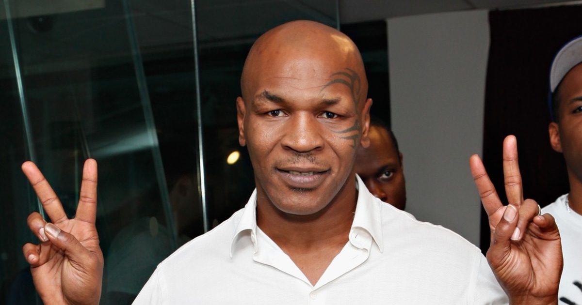 Per Ploug on X: Mike Tyson have surprisingly tiny hands