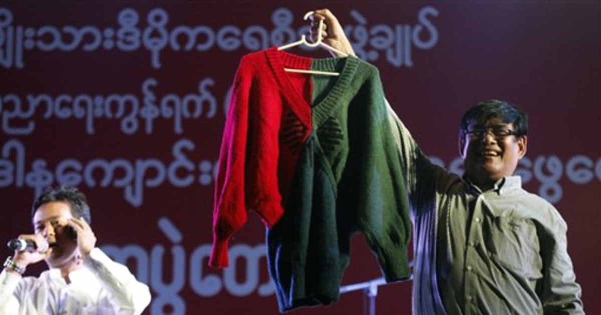 Sweaters made by Aung San Suu Kyi net $123,000 at political fundraiser