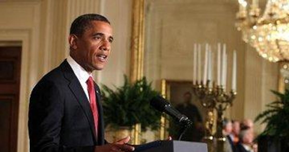 Obama pushes middle-class tax cut, reignites larger fight