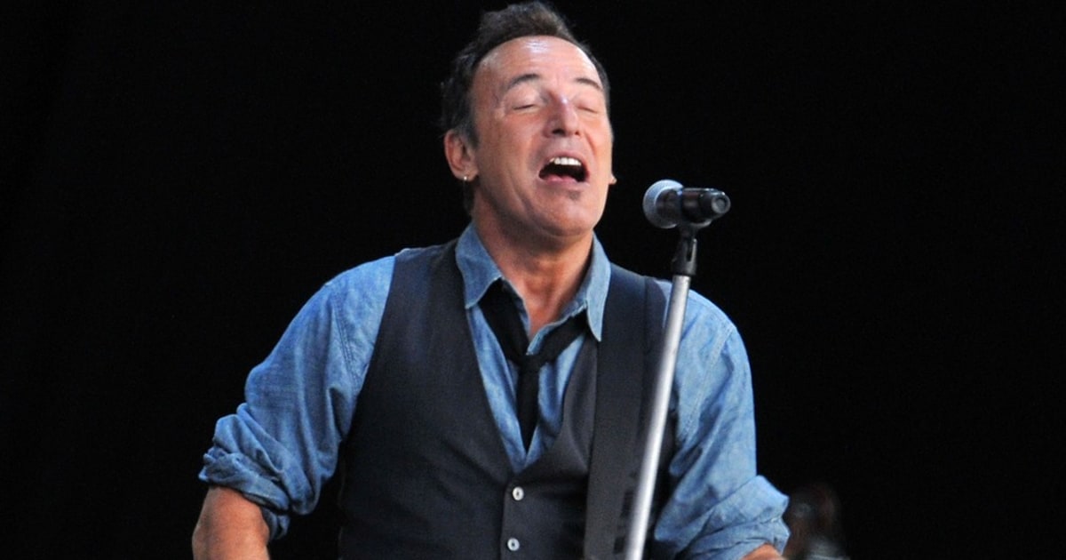 Springsteen and McCartney silenced by noise curfew at London gig