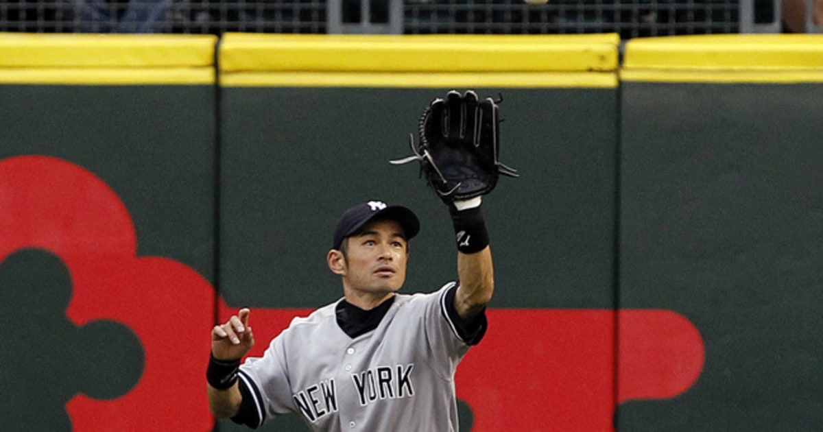 Yankees Re-Sign Ichiro Suzuki - MLB Trade Rumors