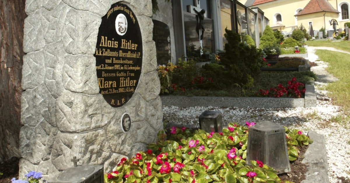 Tombstone on Hitler's parents' grave removed from Austrian cemetery