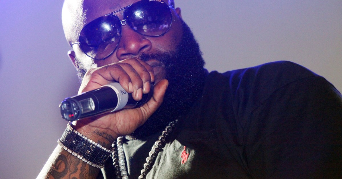 Rapper Rick Ross has medical emergency on flight