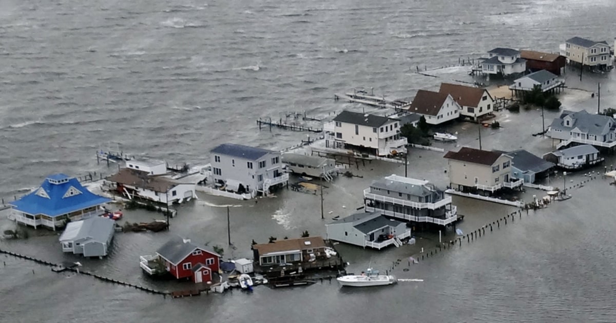 Wall-to-wall coverage of superstorm Sandy provokes controversy in
