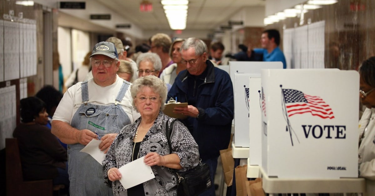 Iowa early voters ahead of the November 6 elections