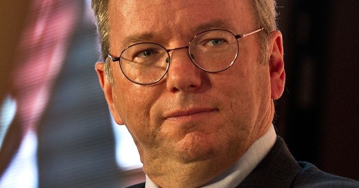 Private drones pose privacy threat, says Google's Eric Schmidt