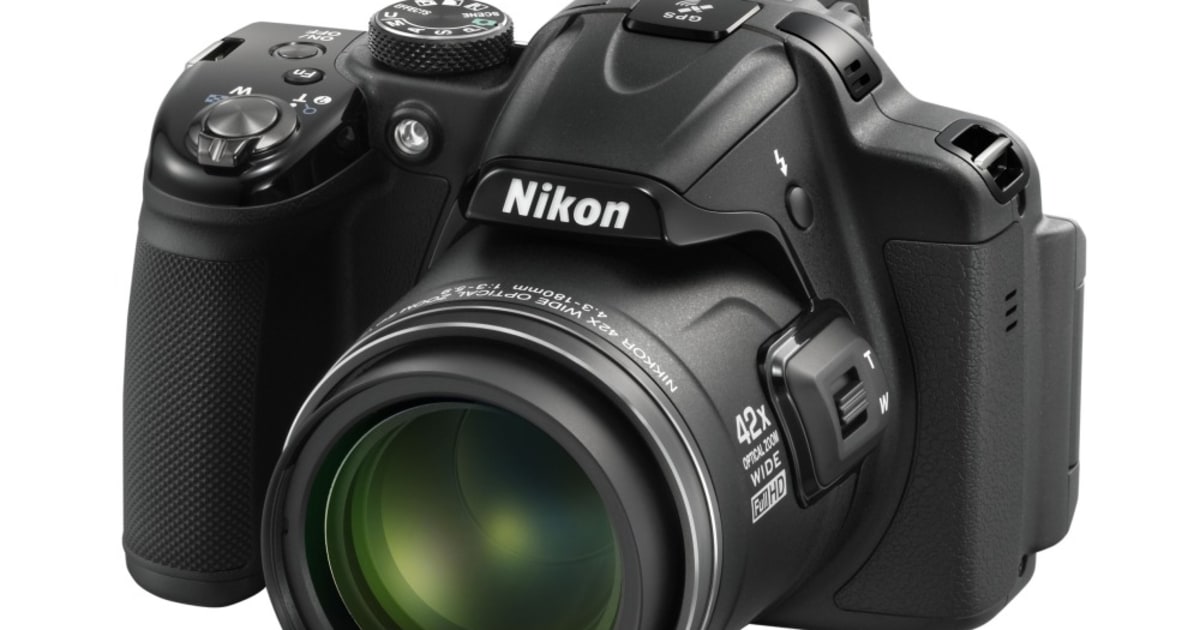 Nikon COOLPIX P520 本体 42倍ズーム Amazon.com : Nikon COOLPIX P520 18.1 MP CMOS Digital Camera with