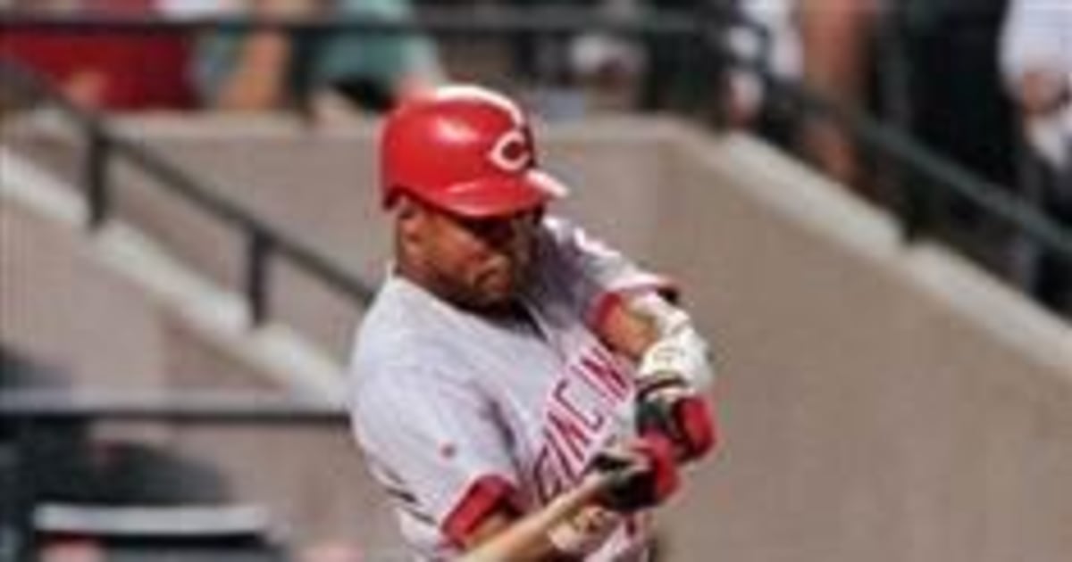 How our brains can track a 100 mph fastball