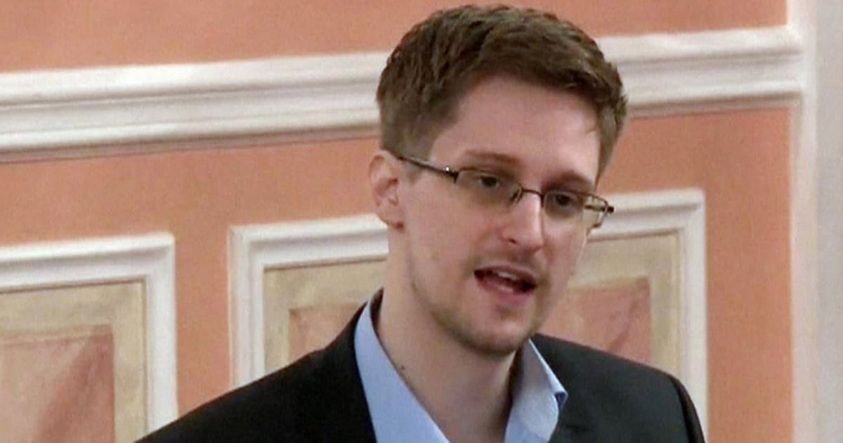 Snowden Publishes Manifesto As White House Lawmakers Deny Plea For