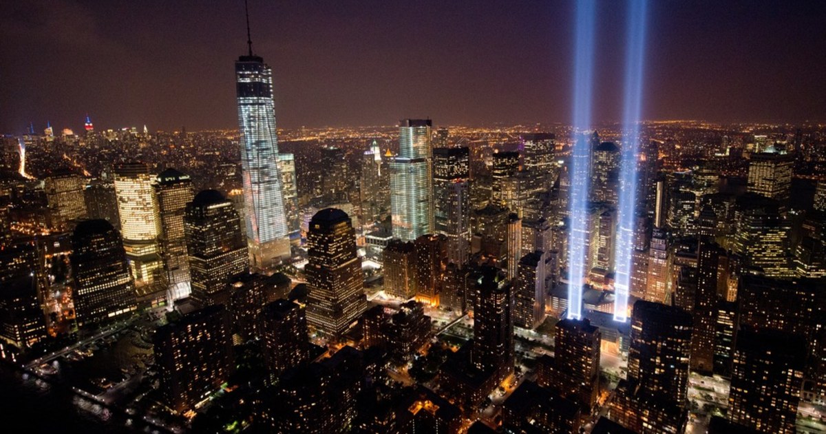 再度依頼希望！death nyc AY13 New York's 'Tribute in Light' ends a day of 9/11 remembrance