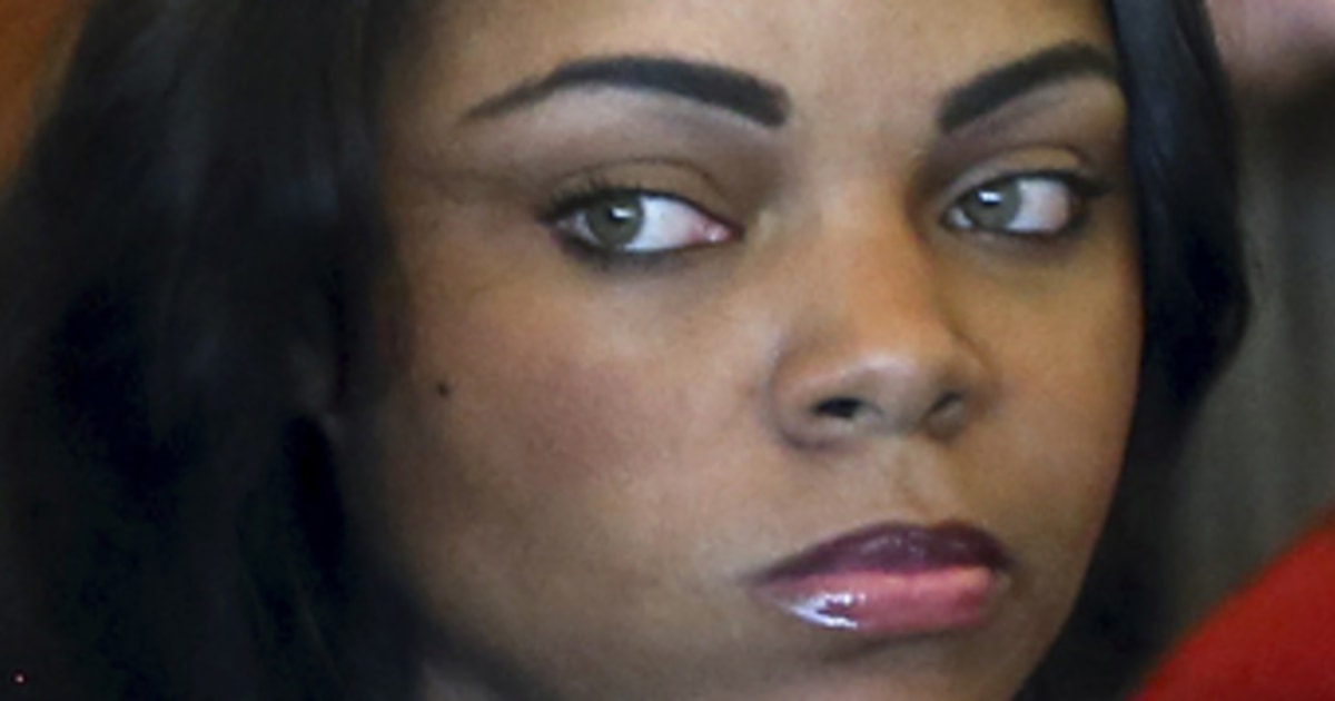 Aaron Hernandez Fiancee Indicted In Connection To Odin Lloyd Murder Case