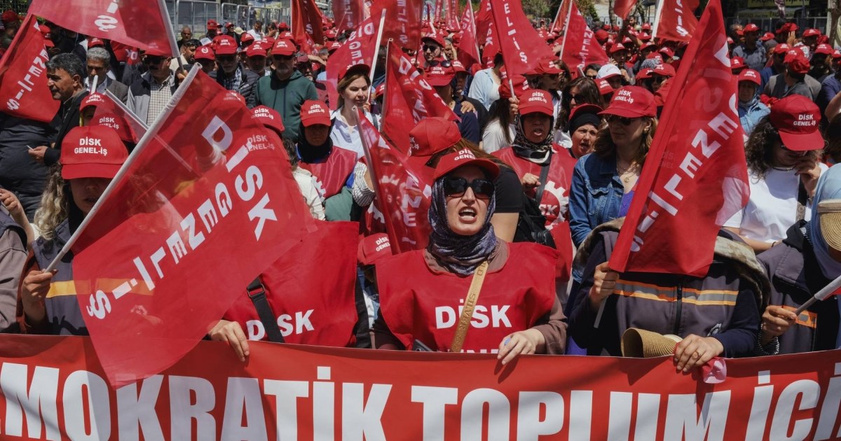 Los trabajadores realizan marchas en todo el mundo y hacen varias ...