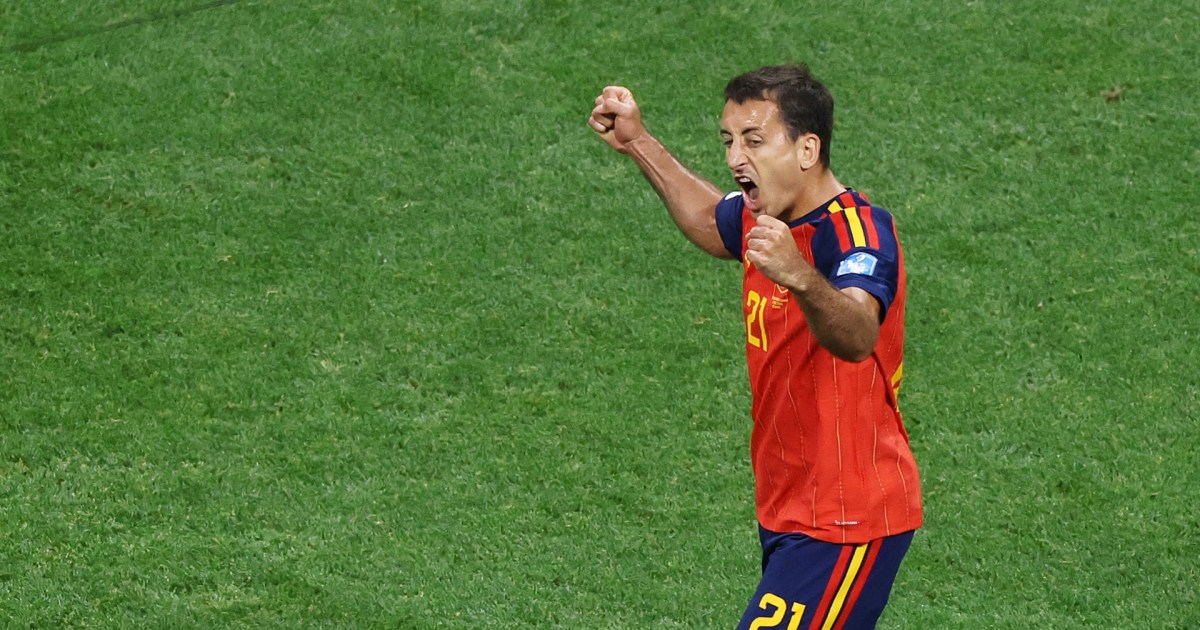 Mikel Oyarzabal marca el segundo de España ante Arabia Saudí