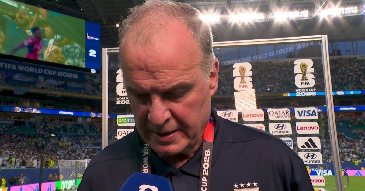 Marcelo Bielsa: "Cedimos el protagonismo" tras otro empate de Uruguay