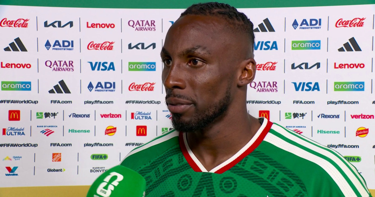 Julián Quiñones reacciona a su primer gol mundialista y al t