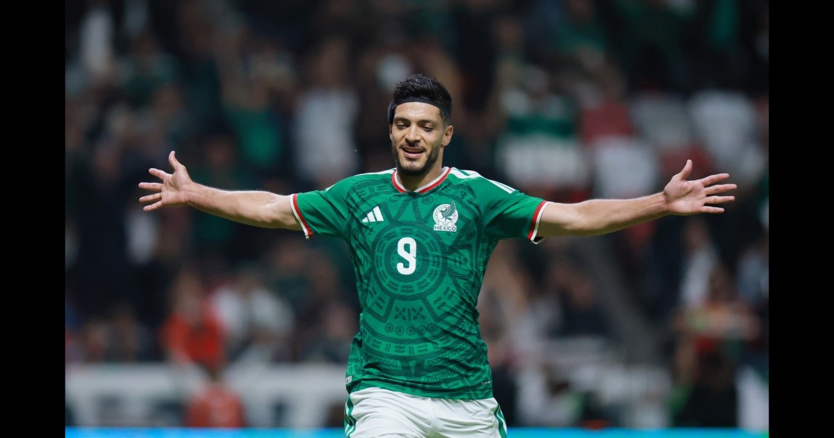 Raúl Jiménez y Quiñones impulsan el triunfo de México ante S