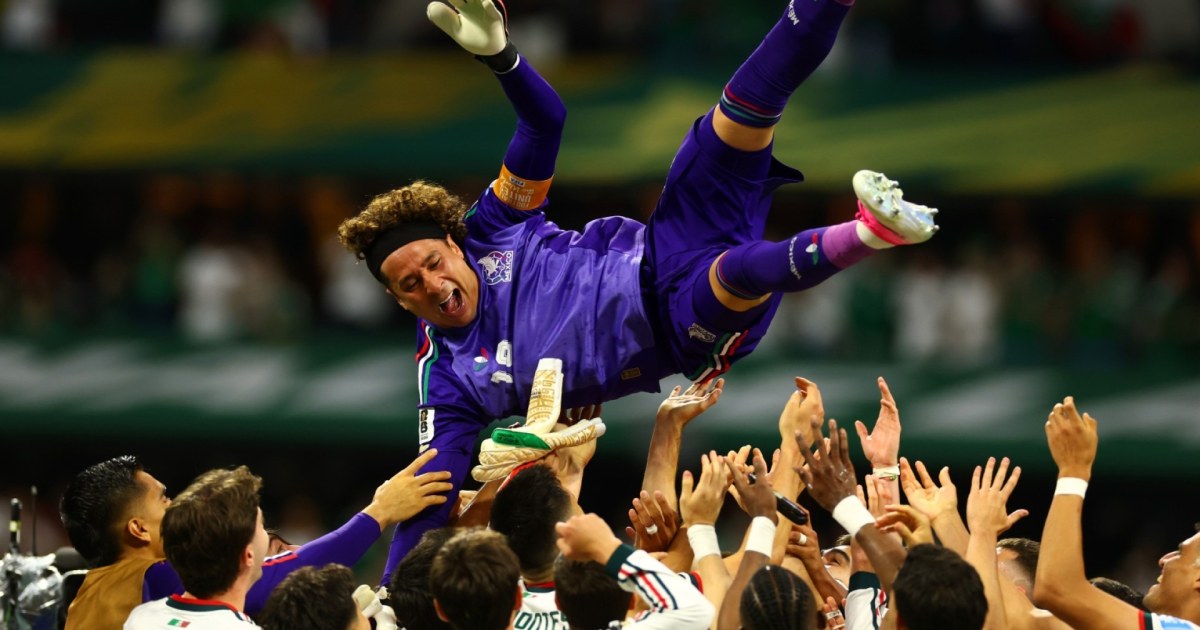 México convence con goleada, Brasil avanza como líder y quedan definidos los grupos