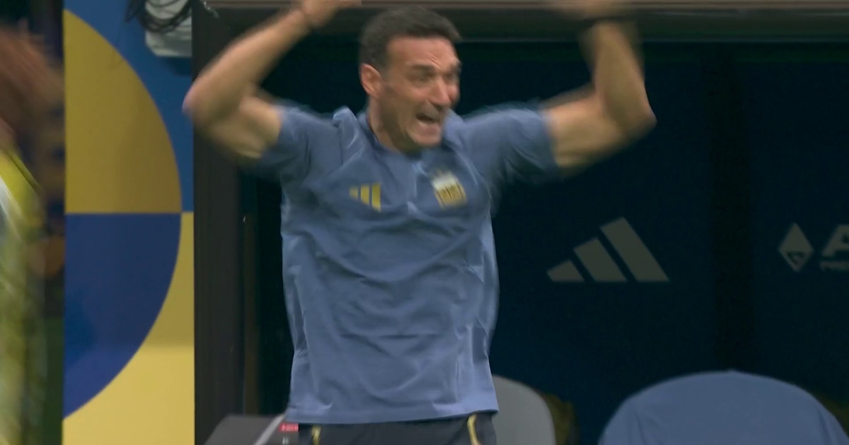 La otra hazaña de Messi: logró que Scaloni festejara un gol por primera vez en el Mundial