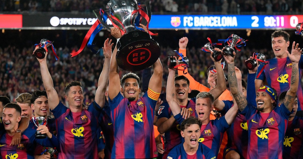 Fanáticos celebran el triunfo del Barça ante el Real Madrid en la final ...
