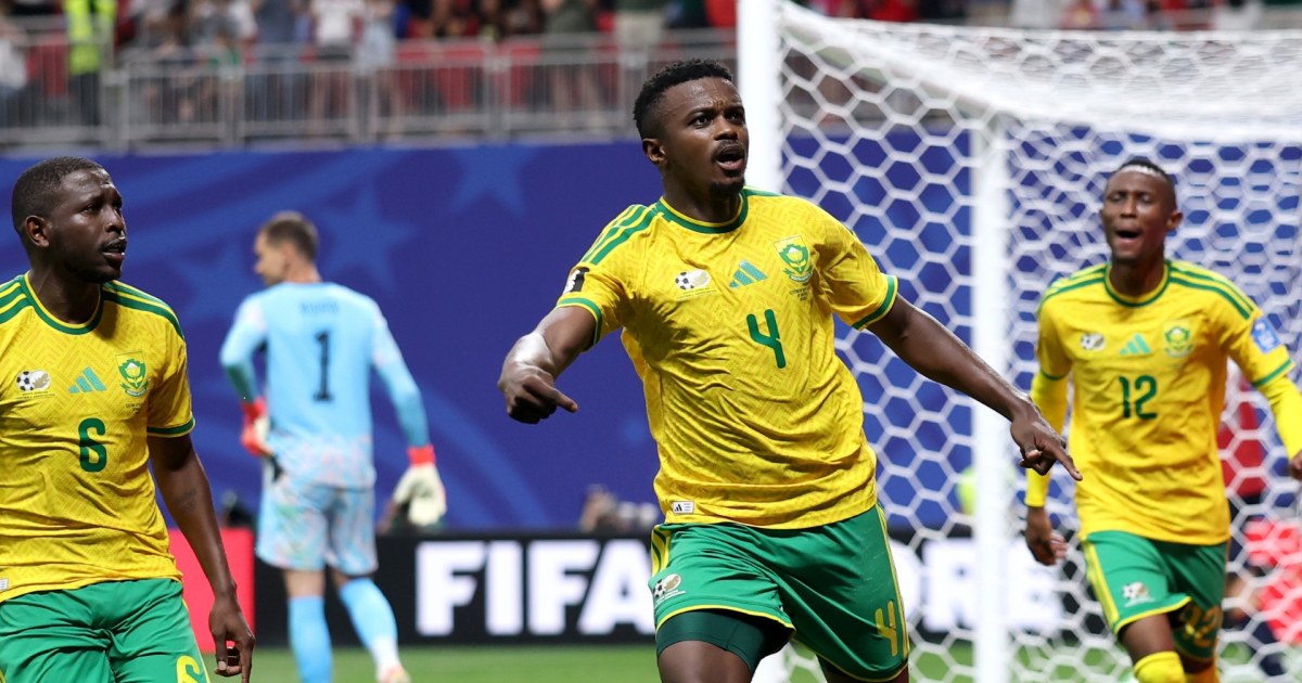 ¡Responde Sudáfrica! Teboho Mokoena empata el partido desde los once pasos