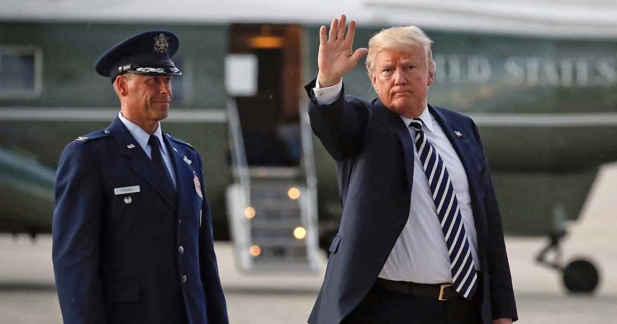 Usaf Amlo Libro asegura que asesores han atajado decisiones de Trump a sus espaldas