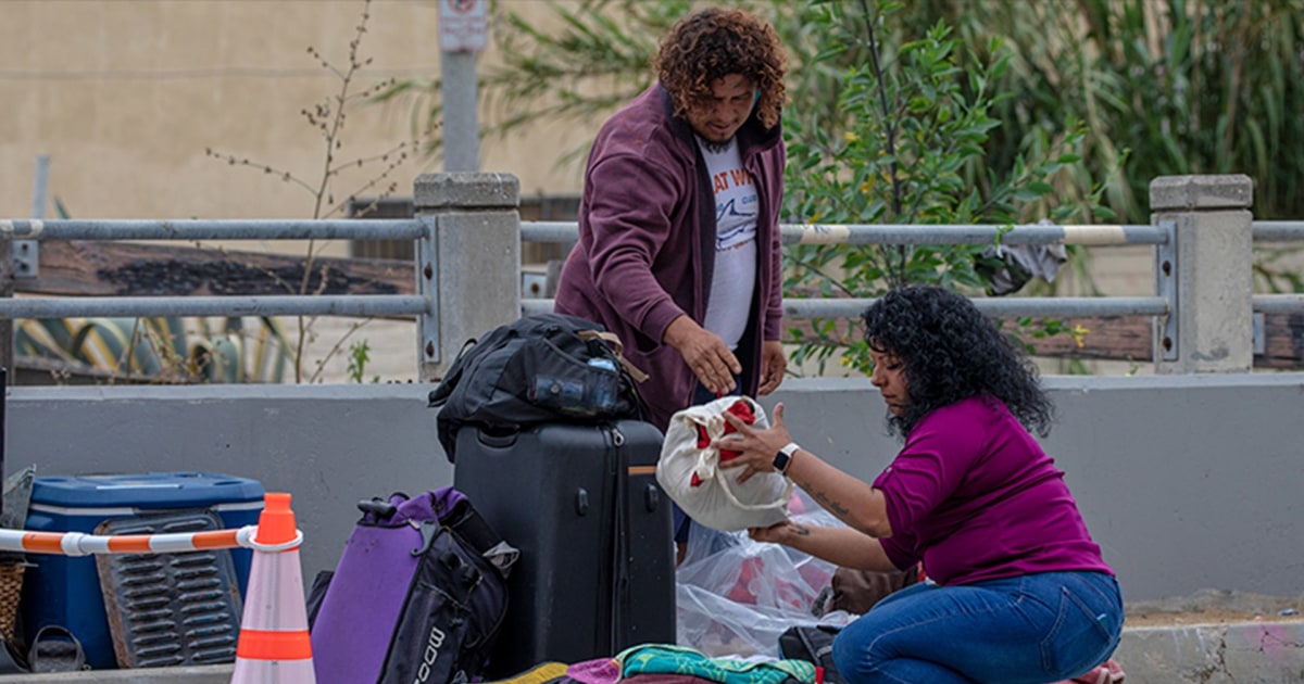 Reubican a más de 14,000 personas sin hogar en Los Ángeles | Telemundo