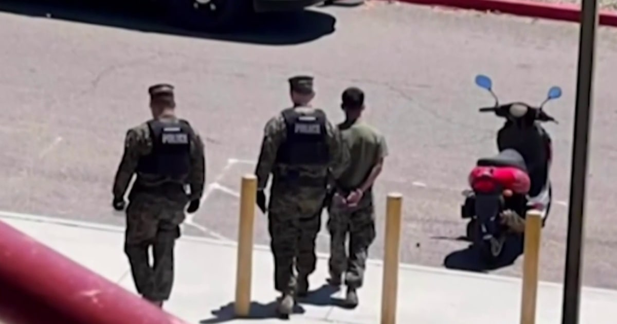 Cargos de agresión sexual contra militar que escondió a una menor en ...
