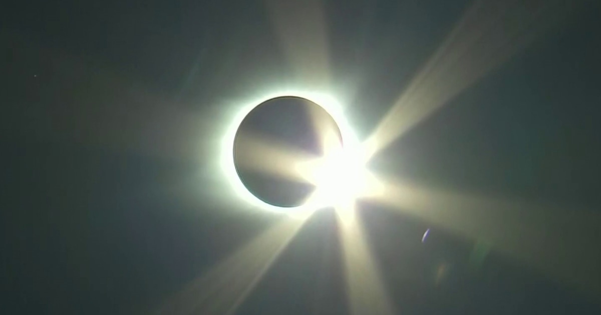El próximo eclipse total de sol en EE.UU. será en 20 años. Muchos lo ...