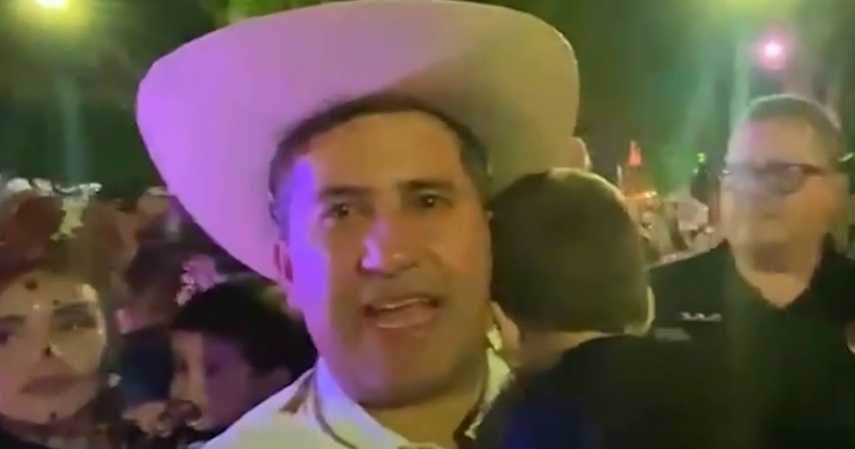 Asesinan a un alcalde mexicano mientras participaba en una festividad ...