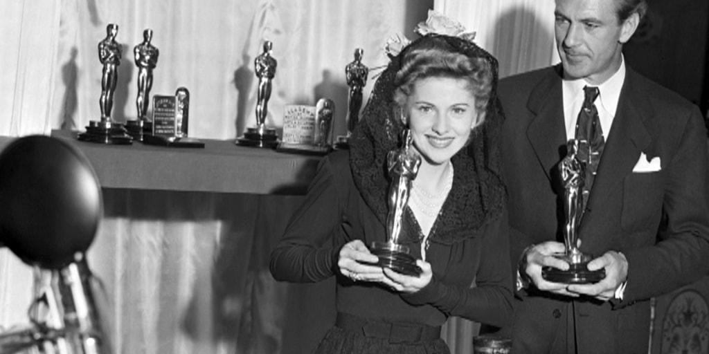 Joan Fontaine Maintenant Joan Fontaine, 'Suspicion' Star, Dies At 96(02)