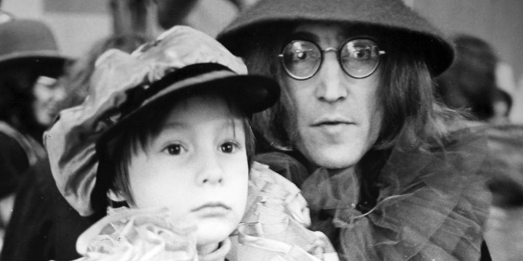 Julian Lennon on the 'sign' he got from dad John Lennon