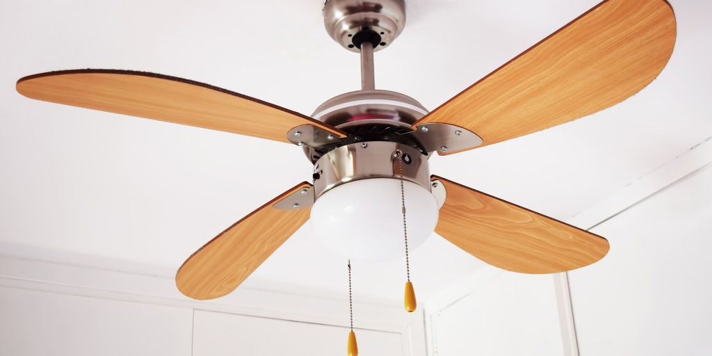 How To Clean A Ceiling Fan And When Do It - How To Turn On A Ceiling Fan Without Chain