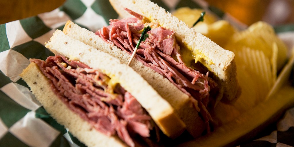 best hot corned beef sandwich near me