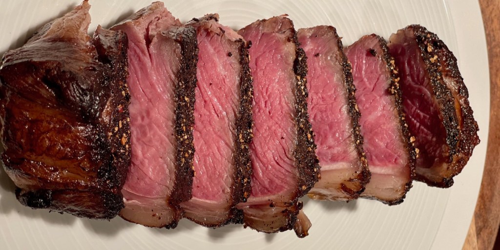 https://media-cldnry.s-nbcnews.com/image/upload/t_social_share_1024x512_center,f_auto,q_auto:best/newscms/2021_32/1761456/grilled-steak-te-main-210813.jpg