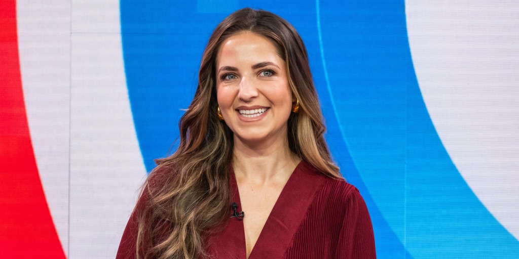 Easy Holiday Entertaining: Skillet Cranberry Chicken, Gingerbread Tiramisu and More