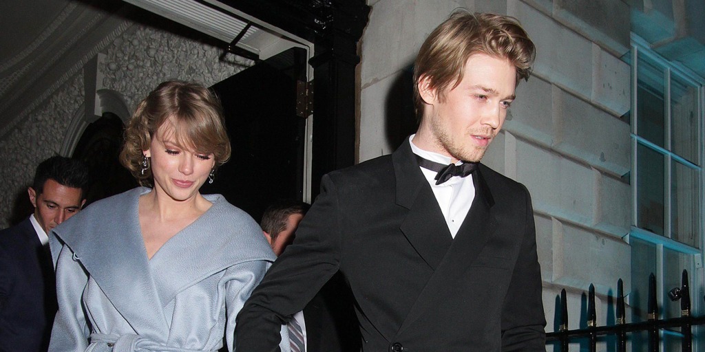 Replying to @kokotennis Taylor Swift & Joe Alwyn: Relationship