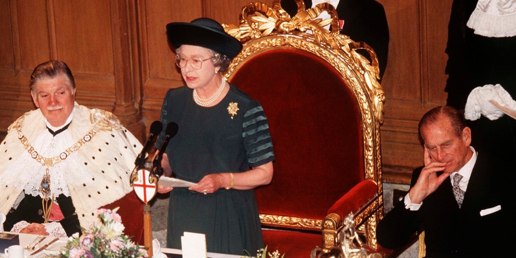 その他 The40thAnniversary of Queen Elizabeth II C3690 QUEEN ELIZABETH 40th ANNIVERSARY 22ct GOLD PLATED