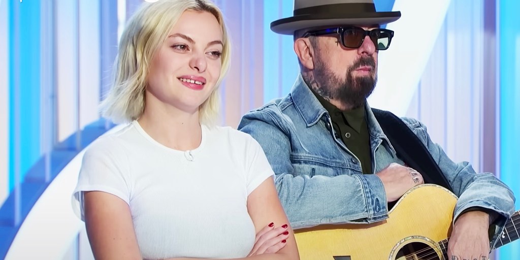 Kaya Stewart Auditions with Superstar Dad, Dave Stewart, for