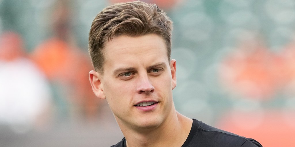 Joe Burrow's Hair Looks Fine