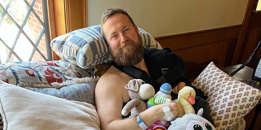 Ben Napier Says He Has The 'Best Nursing Staff' At Home While Recovering From Surgery