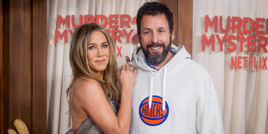 Adam Sandler Sends Jennifer Aniston Flowers Every Mother's Day