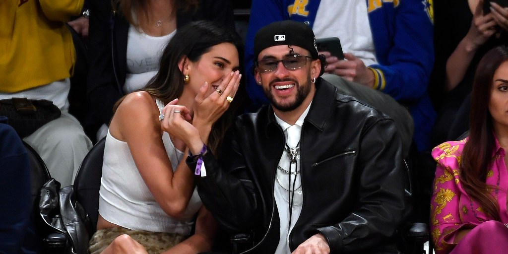 Kendall Jenner shows some Lakers love in her game-day outfit